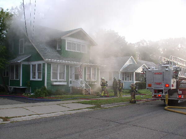 09-30-05  Response - Fire - 3307 Pearl